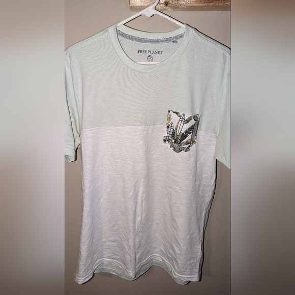 T-shirt - Picture 1 of 3